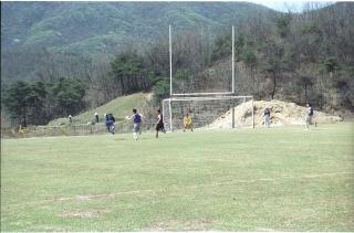 고대구장 축구01 사진