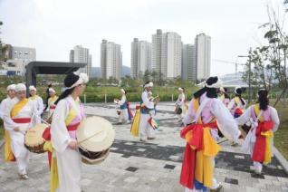 평화의소녀상 제막식 의 사진