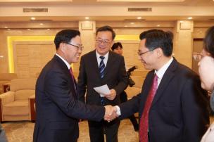중국 둥잉시 현장시찰 및 자매결연 협약식 의 사진