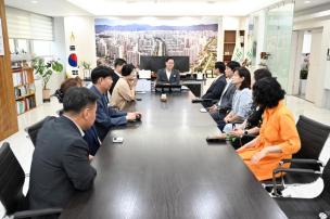 부시장 임용장 교부 의 사진