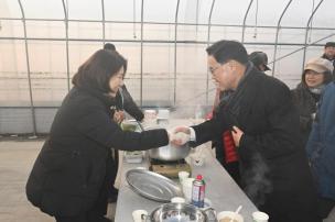 두류 공공비축 수매 현장 방문 의 사진