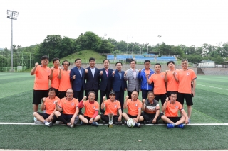  양주시 축구협회장기 축구대회 의 사진