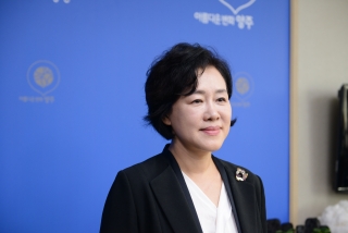 신규임용장수여 의 사진